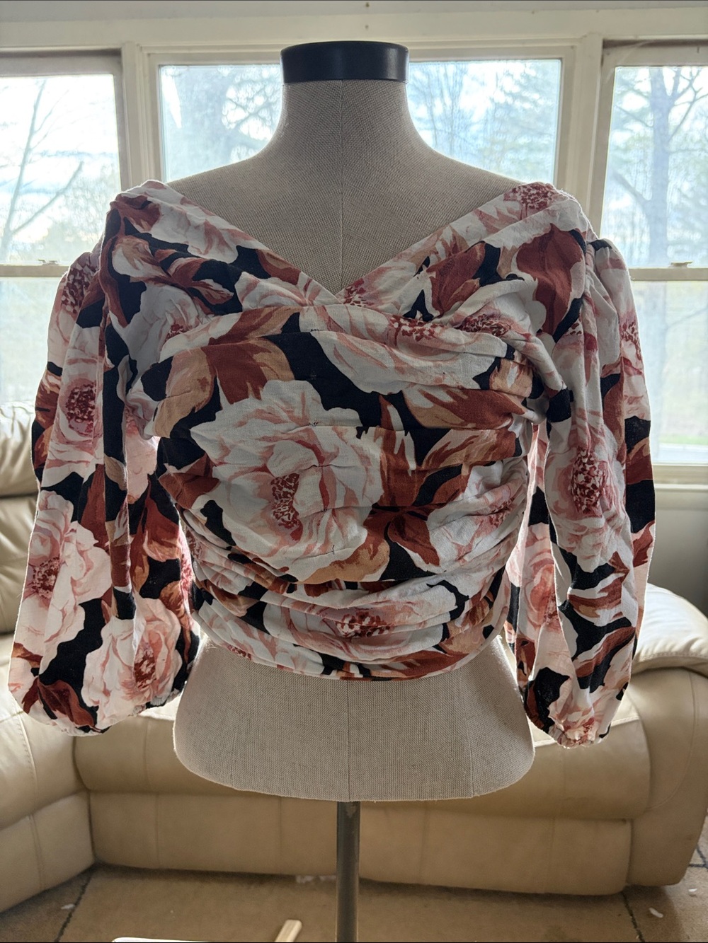 Express Floral Off-Shoulder Ruched Top - Pink/Brown/Black